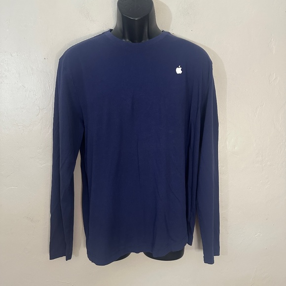 Apple Logo Long Sleeve T Shirt Large Gently worn 100% cotton 22" armpits - Picture 1 of 3